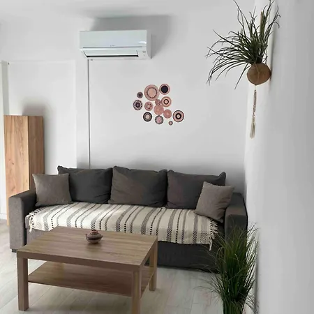 Casa Del Mar Apartment *