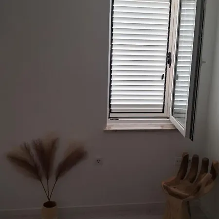 Casa Del Mar * מאלי לוסיניי